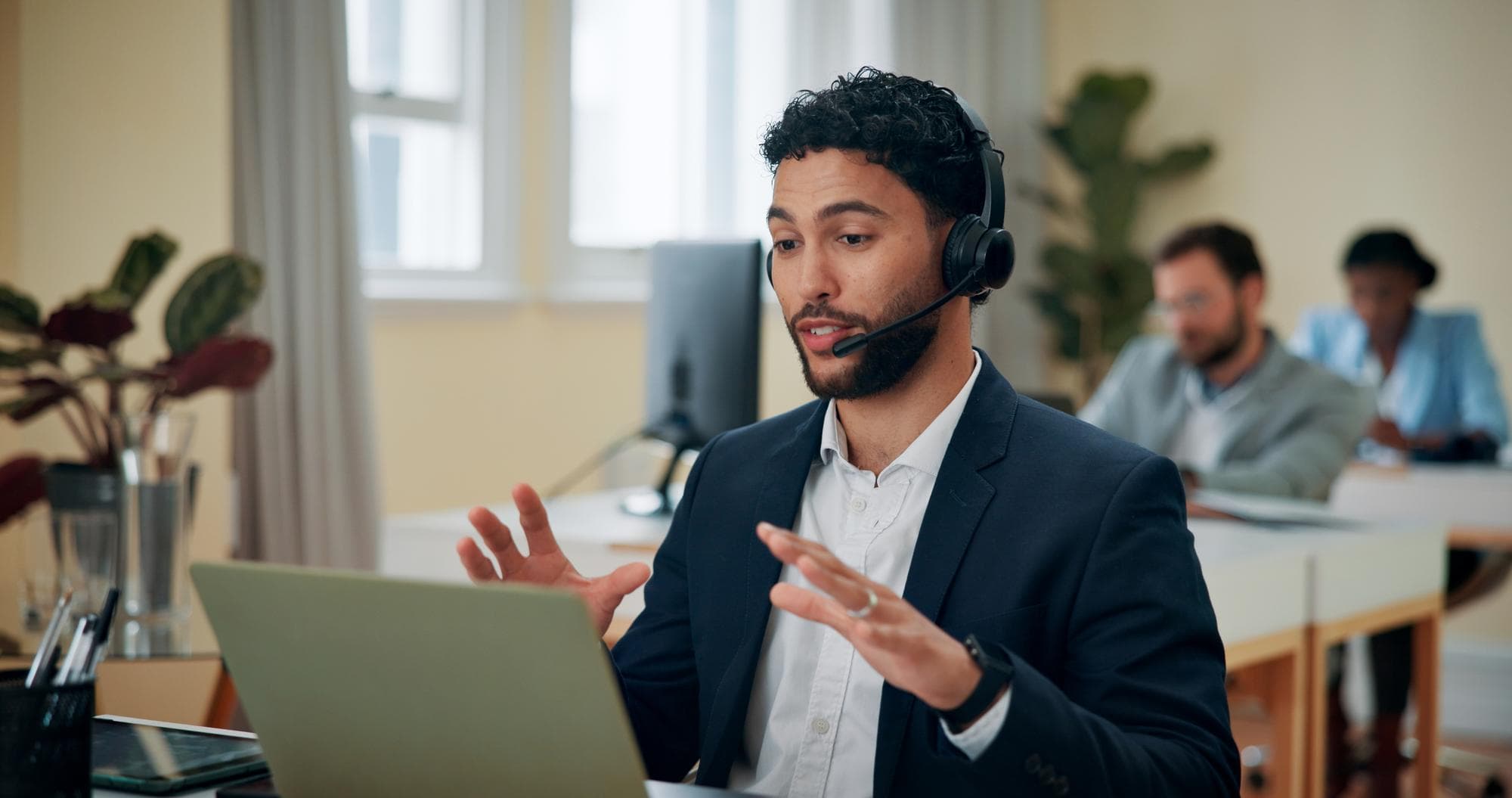 24/7 AI Customer Support